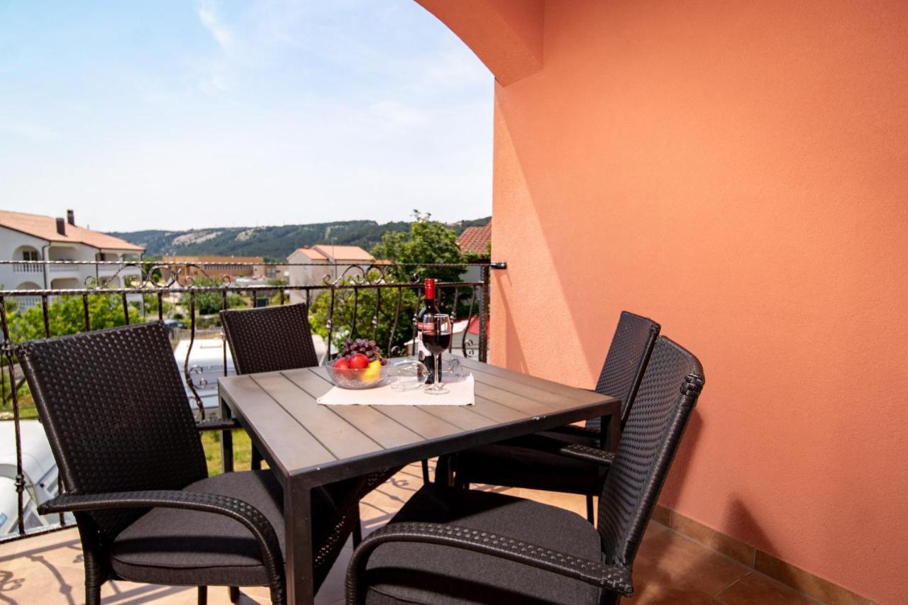 Mistral Apartments Lopar Exteriér fotografie
